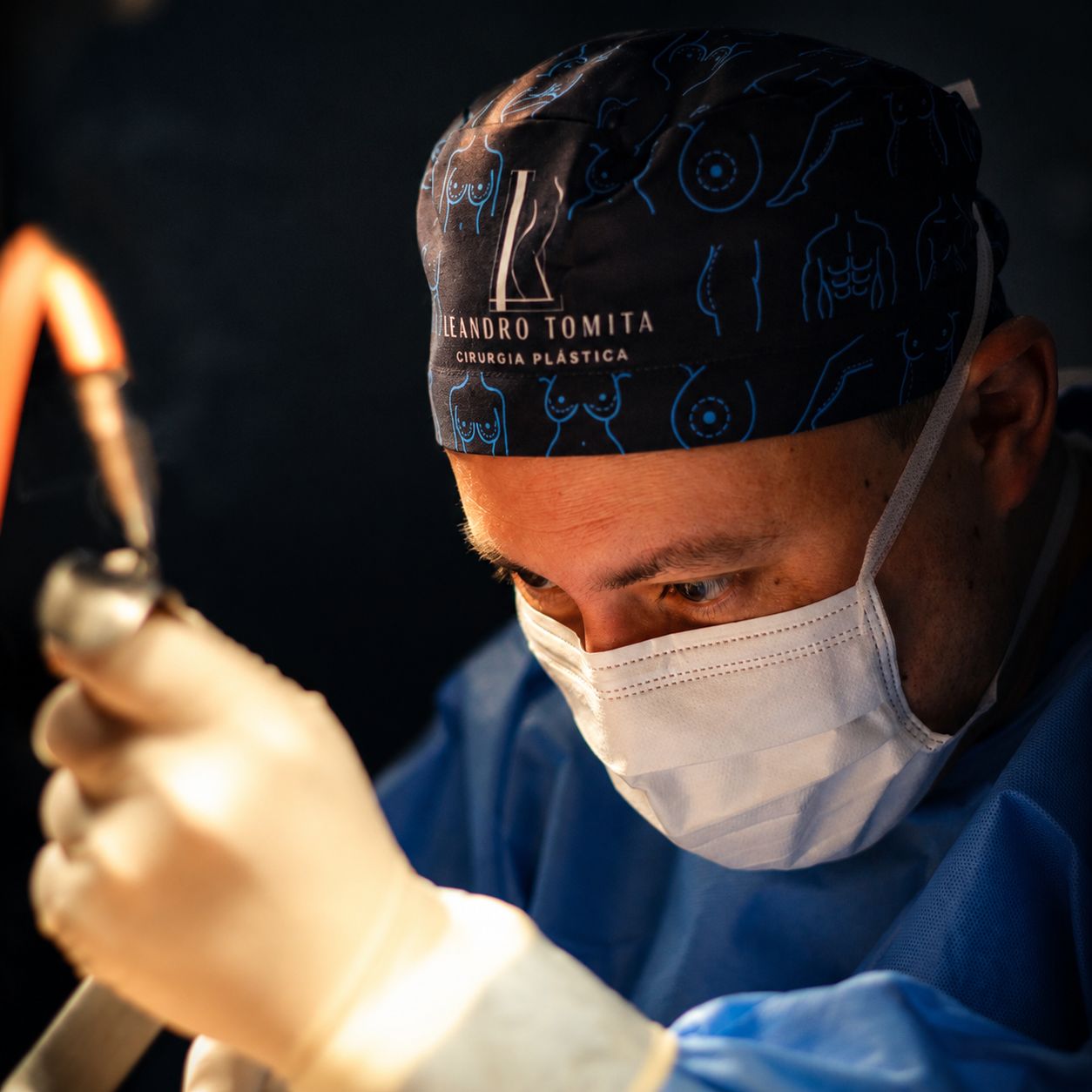 Dr. Leandro Tomita